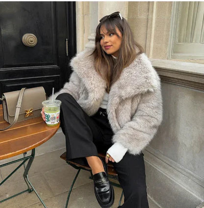 Adora Aura Fior Jacket - Women's Faux Fur Coat